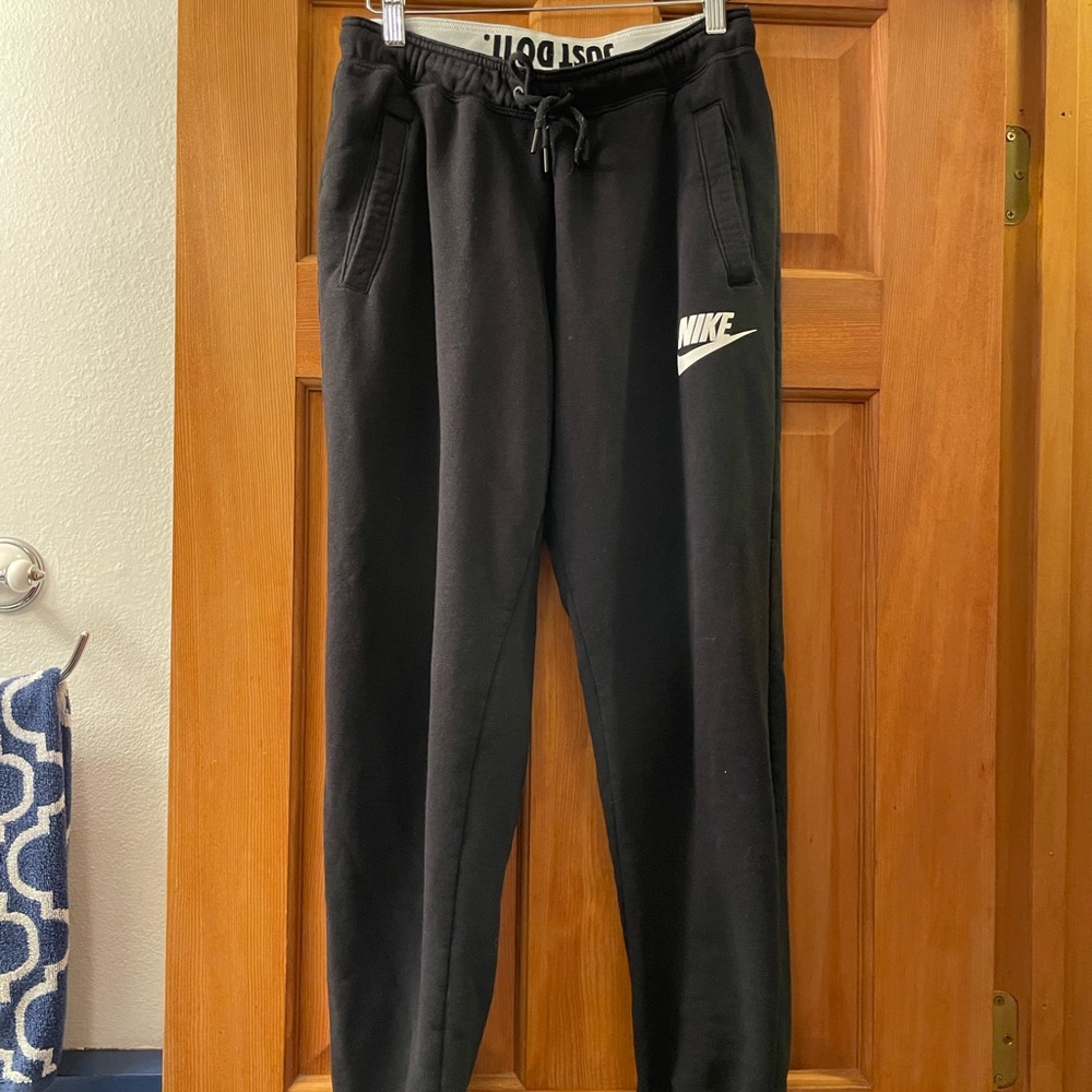 Nike Sweatpants